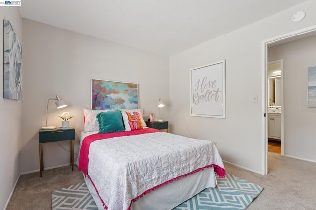 117 Payot Ct, Alameda, CA 94502