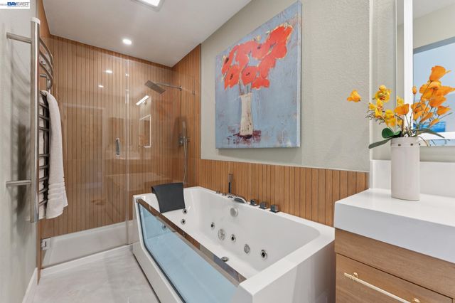 117 Payot Ct, Alameda, CA 94502