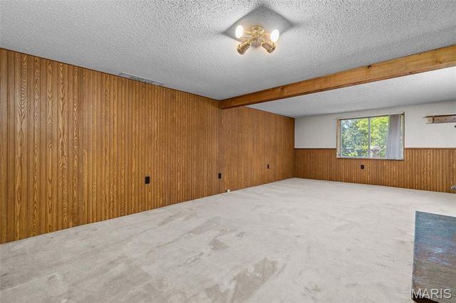 1876 Westbourne Way, Fenton, MO 63026