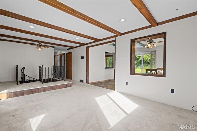 1876 Westbourne Way, Fenton, MO 63026
