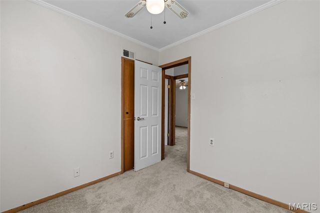 1876 Westbourne Way, Fenton, MO 63026