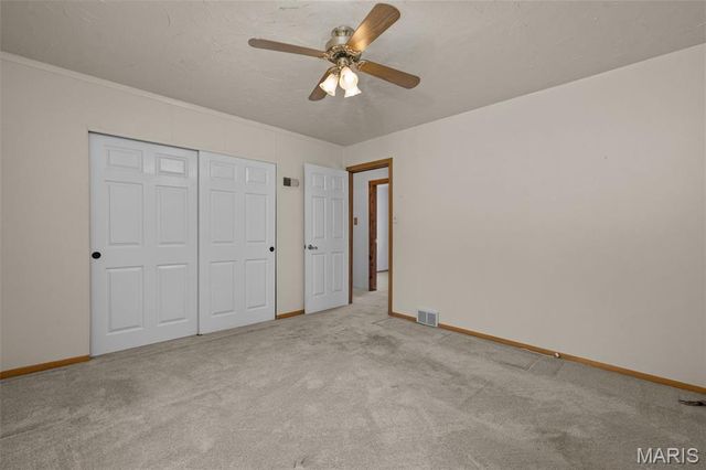 1876 Westbourne Way, Fenton, MO 63026