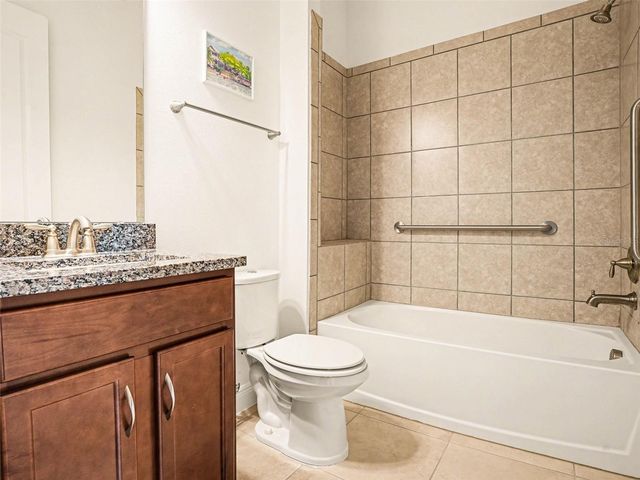 2520 YELLOW BRICK ROAD, St Cloud, FL 34772