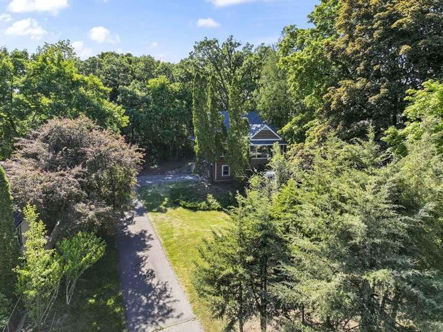 2810 Fischer DRIVE, Burlington, WI 53105