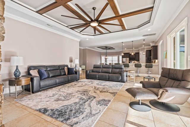 688 Edgecreek Dr., Myrtle Beach, SC 29579