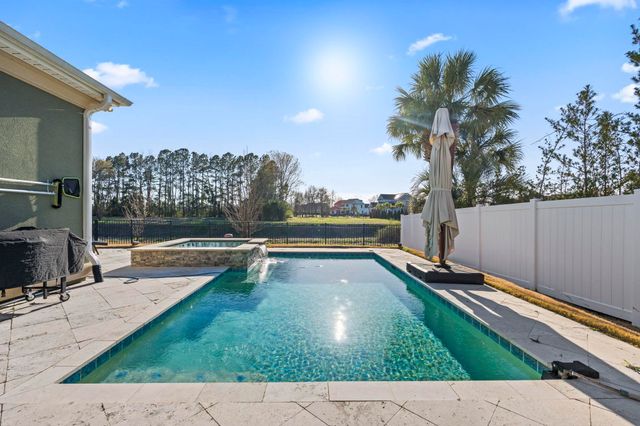 688 Edgecreek Dr., Myrtle Beach, SC 29579