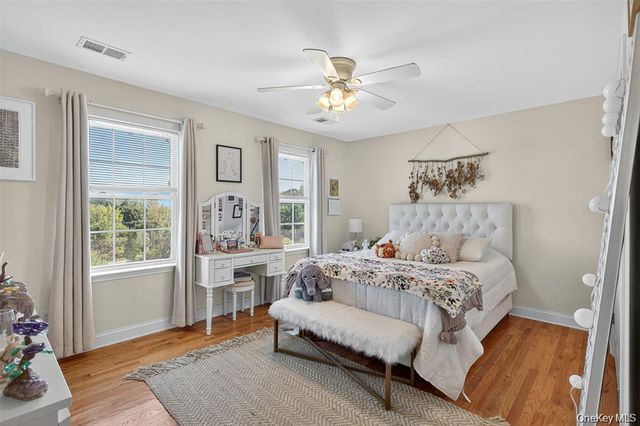 2 Harcourt Cosman Drive, Newburgh, NY 12550