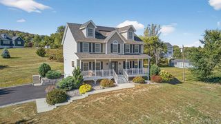 2 Harcourt Cosman Drive, Newburgh, NY 12550