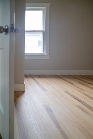 809 Campbell Street, Flint, MI 48507