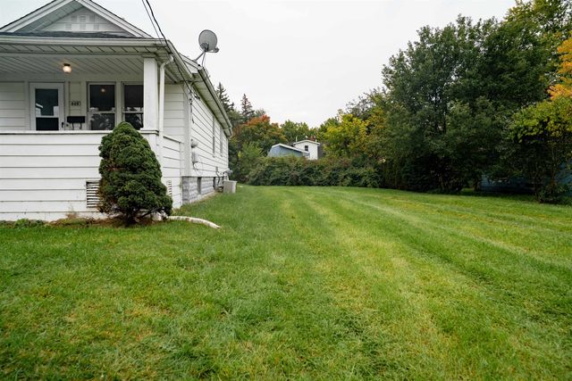 809 Campbell Street, Flint, MI 48507