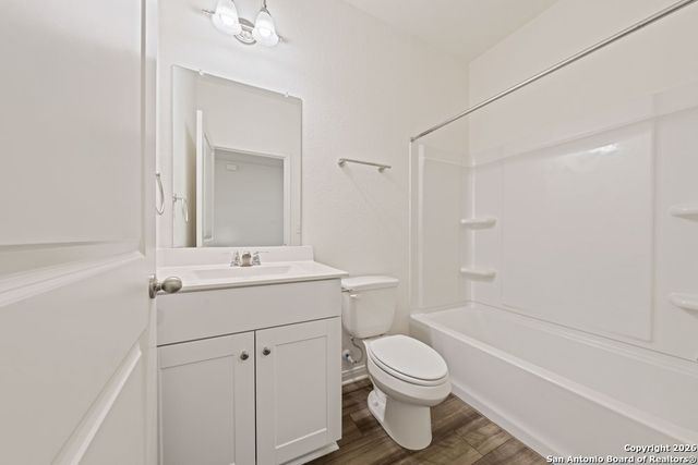 6028 Pearl Meadow, Converse, TX 78109