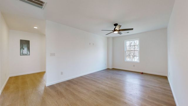 538 E State St, Murfreesboro, TN 37130