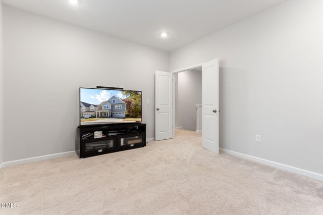 2137 Curry Meadow Way, Durham, NC 27703