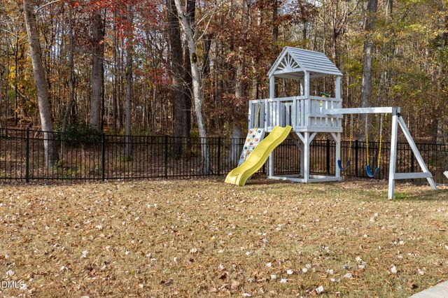 2137 Curry Meadow Way, Durham, NC 27703