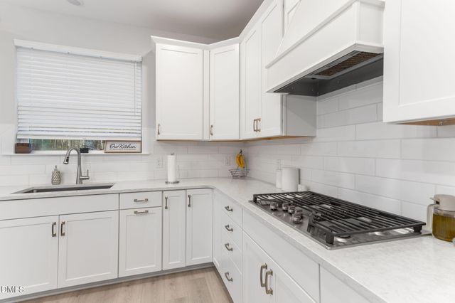 2137 Curry Meadow Way, Durham, NC 27703