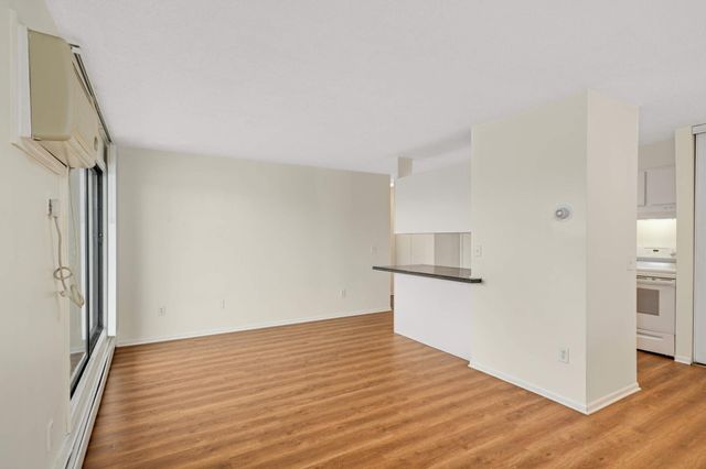 4110 Rahn Road 317, Eagan, MN 55122