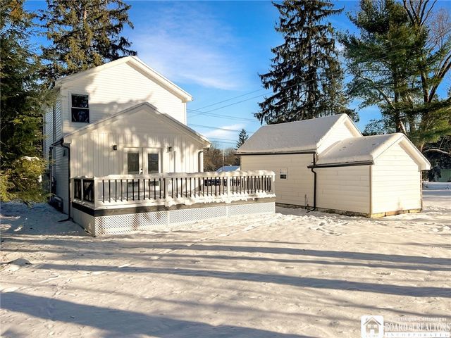 357 Hunt Road, Ellicott, NY 14701