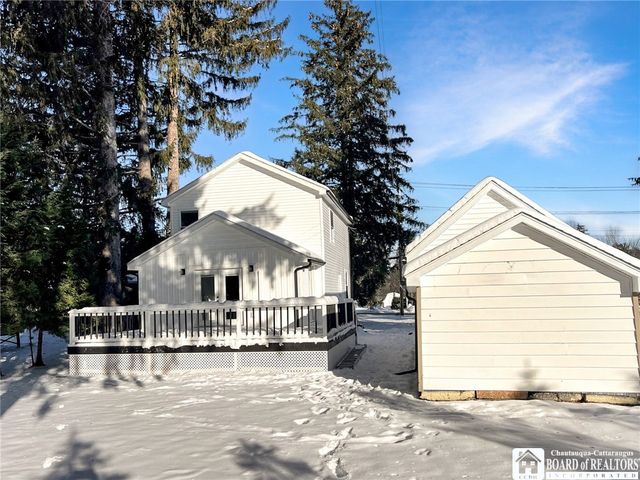 357 Hunt Road, Ellicott, NY 14701