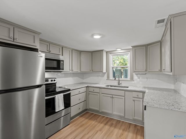 3906 10th Avenue SW, Huntsville, AL 35805