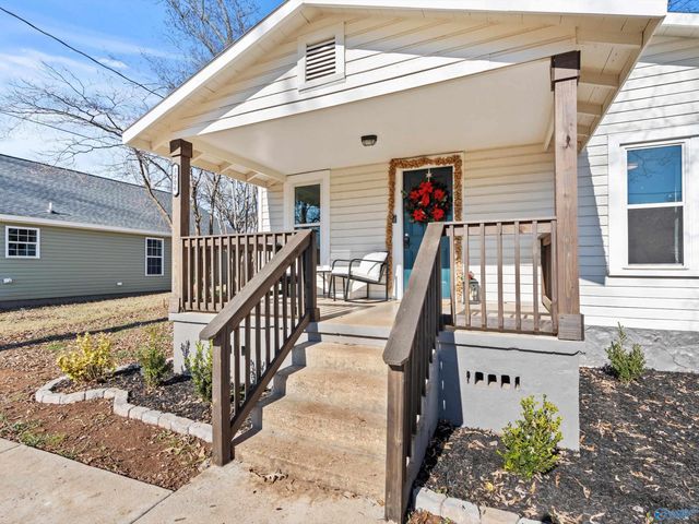 3906 10th Avenue SW, Huntsville, AL 35805