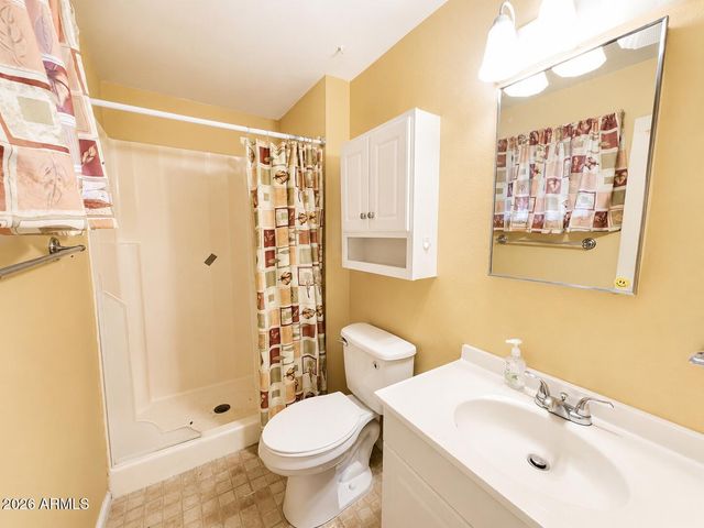 2007 N 73RD Avenue, Phoenix, AZ 85035
