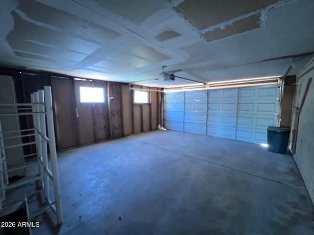 2007 N 73RD Avenue, Phoenix, AZ 85035