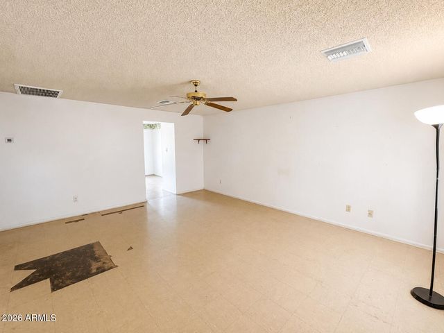2007 N 73RD Avenue, Phoenix, AZ 85035