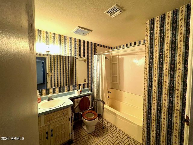 2007 N 73RD Avenue, Phoenix, AZ 85035