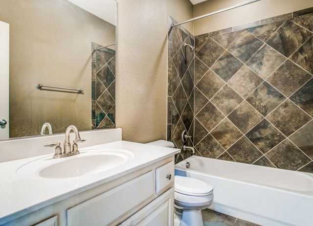 935 Crestmoor Drive, Allen, TX 75013