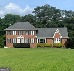 1452 Hillside Drive, Grayson, GA 30017