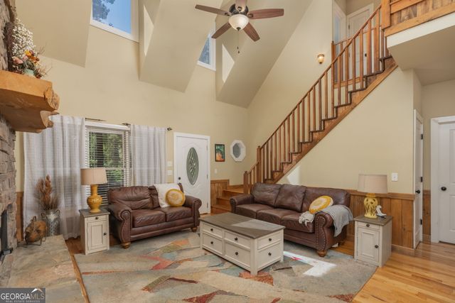 31 Nahunta Court, Ellijay, GA 30540