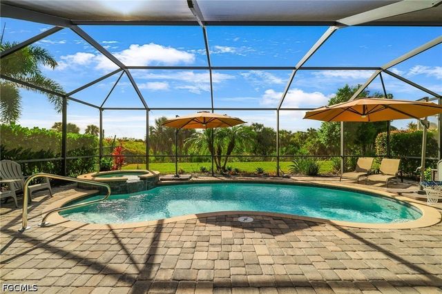 9746 Mirada BLVD, Fort Myers, FL 33908