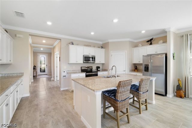 9746 Mirada BLVD, Fort Myers, FL 33908