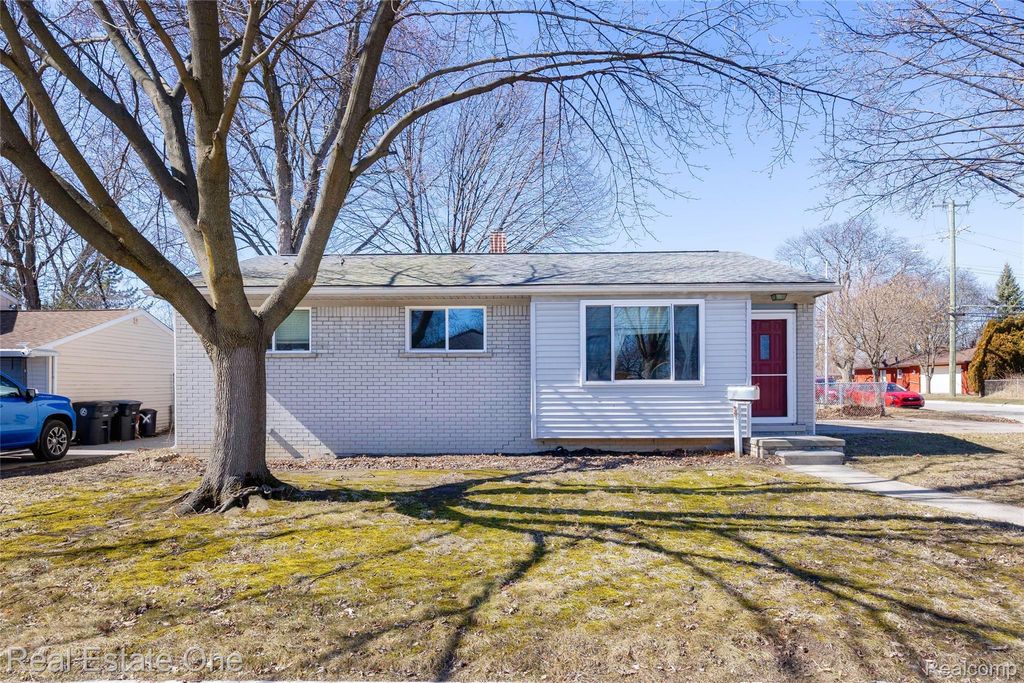 14255 Alexander Street, Livonia, MI 48154