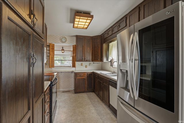 1411 Fulton Street, Elkhart, IN 46514