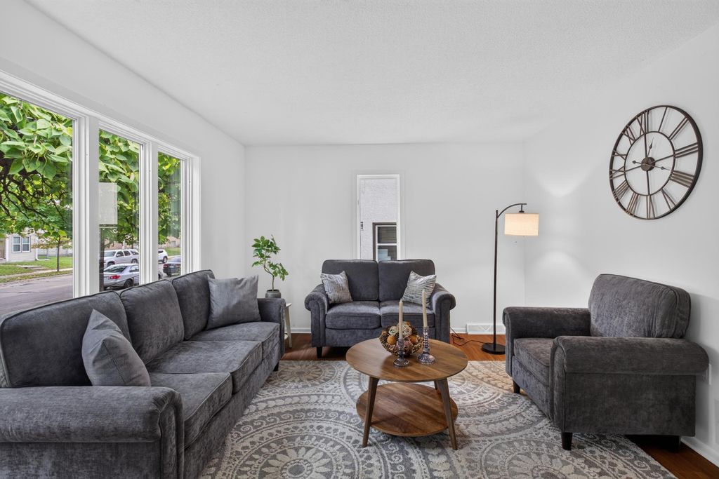 2820 31st Avenue S, Minneapolis, MN 55406 — photo 2