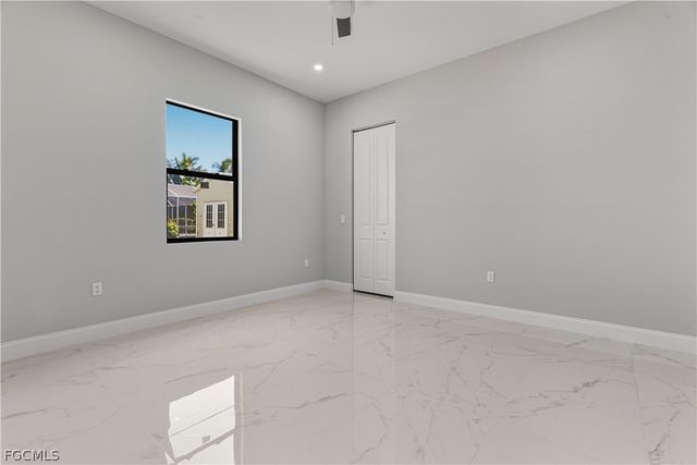 4214 NW 32nd ST, Cape Coral, FL 33993