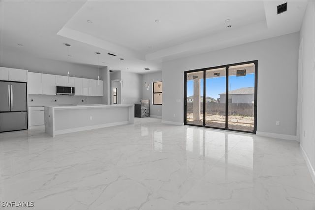 4214 NW 32nd ST, Cape Coral, FL 33993