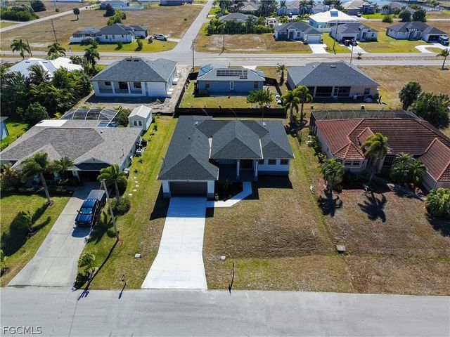 4214 NW 32nd ST, Cape Coral, FL 33993