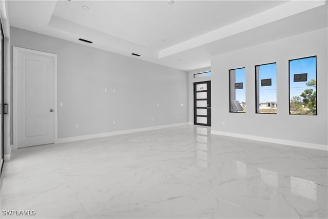 4214 NW 32nd ST, Cape Coral, FL 33993