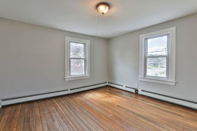23-25 Beech Street, Newport, NH 03773