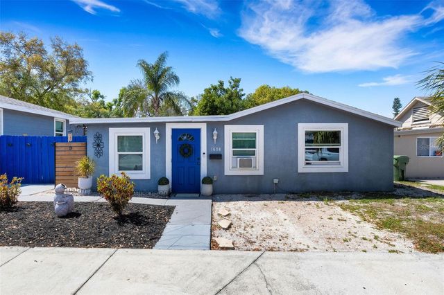 1608, 1610, 1612 11TH STREET W, Bradenton, FL 34205
