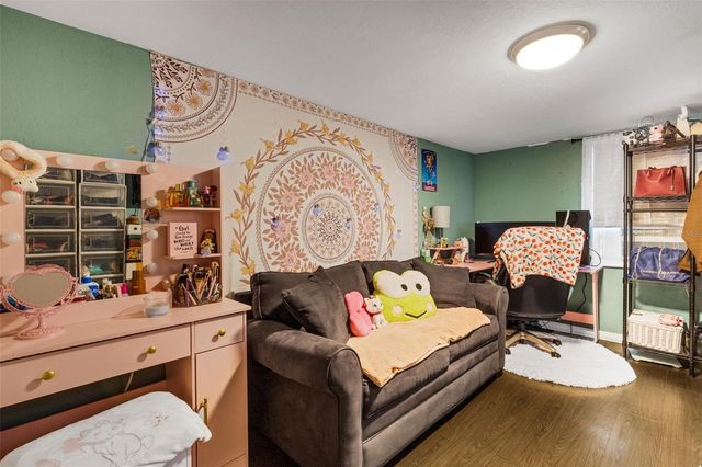 1608, 1610, 1612 11TH STREET W, Bradenton, FL 34205