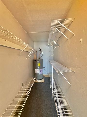 200 Cove Way 304, Quincy, MA 02169
