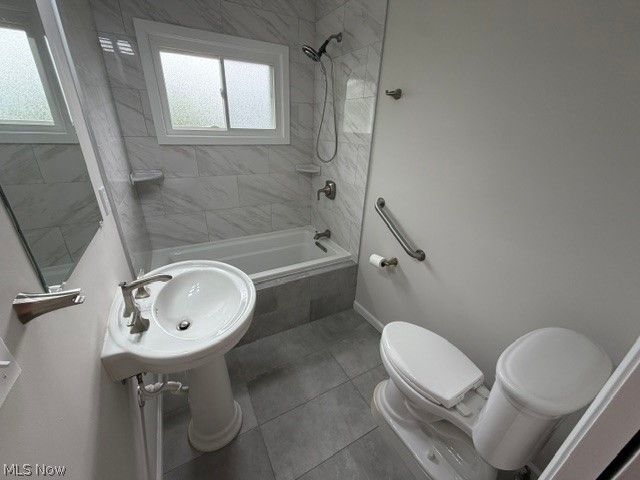 149 Parkway Drive, Eastlake, OH 44095