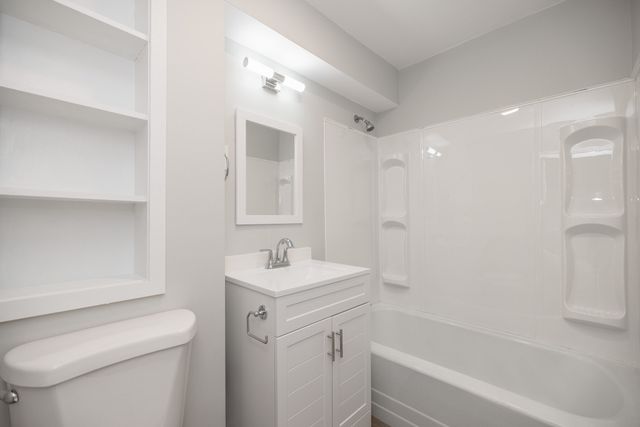 5 S Harlem St 1, Worcester, MA 01610