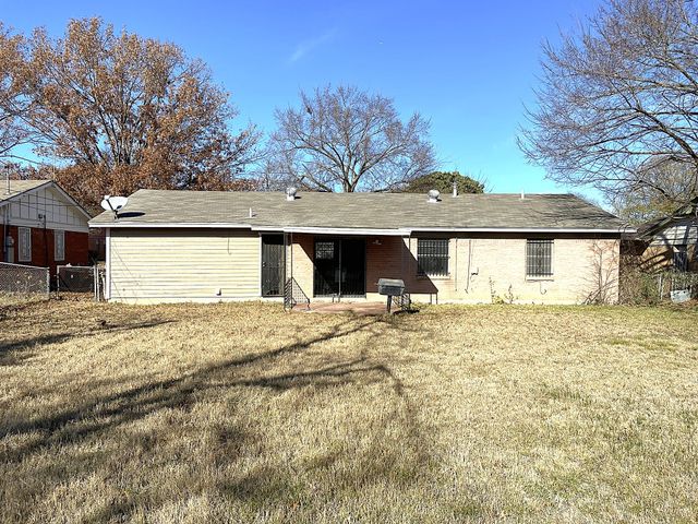 1416 Glasgow Road, Fort Worth, TX 76134