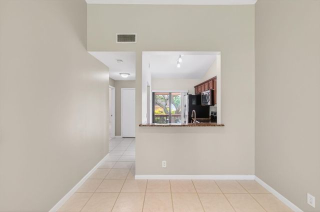 3939 NE 5th Avenue B201, Boca Raton, FL 33431