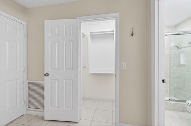 3939 NE 5th Avenue B201, Boca Raton, FL 33431