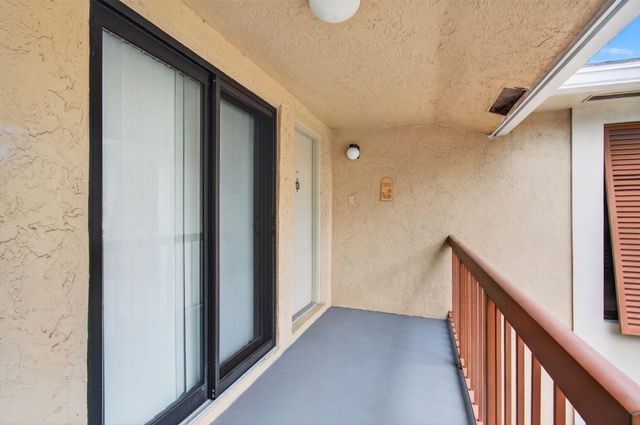 3939 NE 5th Avenue B201, Boca Raton, FL 33431